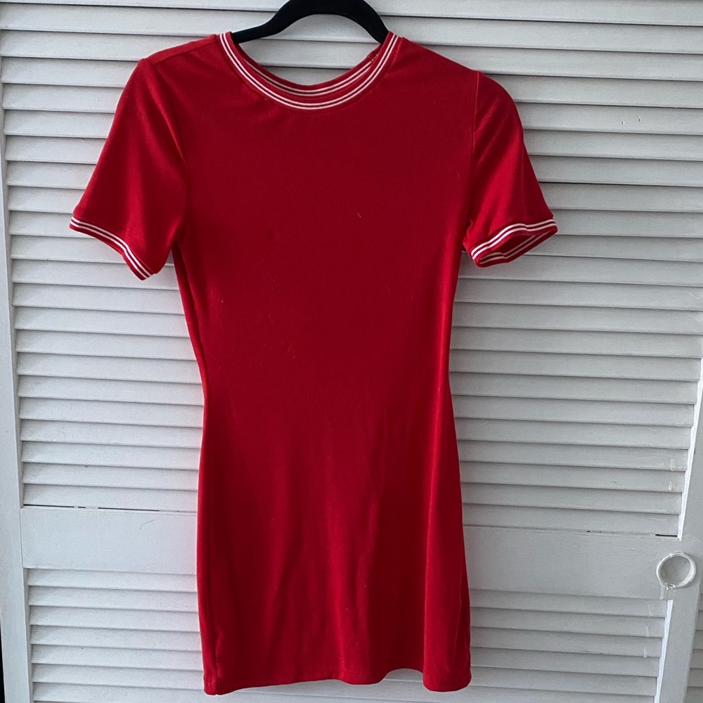 H&M fitted t-shirt dress